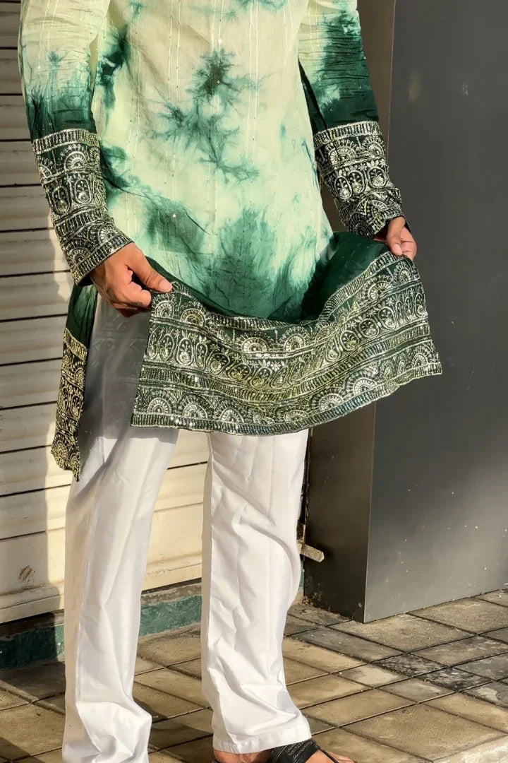 HANDCRAFTED GREEN TIE & DYE KURTA WITH EXQUISITE BORDERS